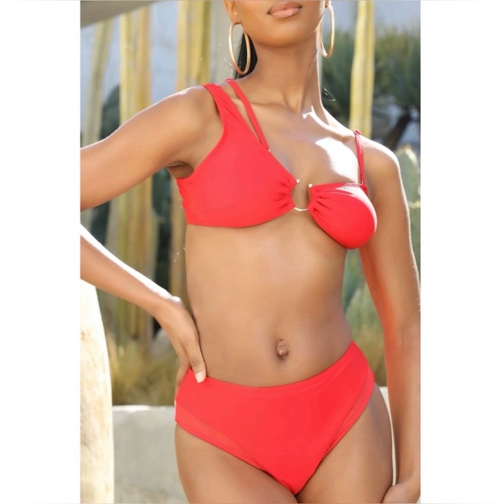 ❤️❤️ New ❤️❤️ Fashion Nova Bold Red Bikini Set Size Small ❤️❤️